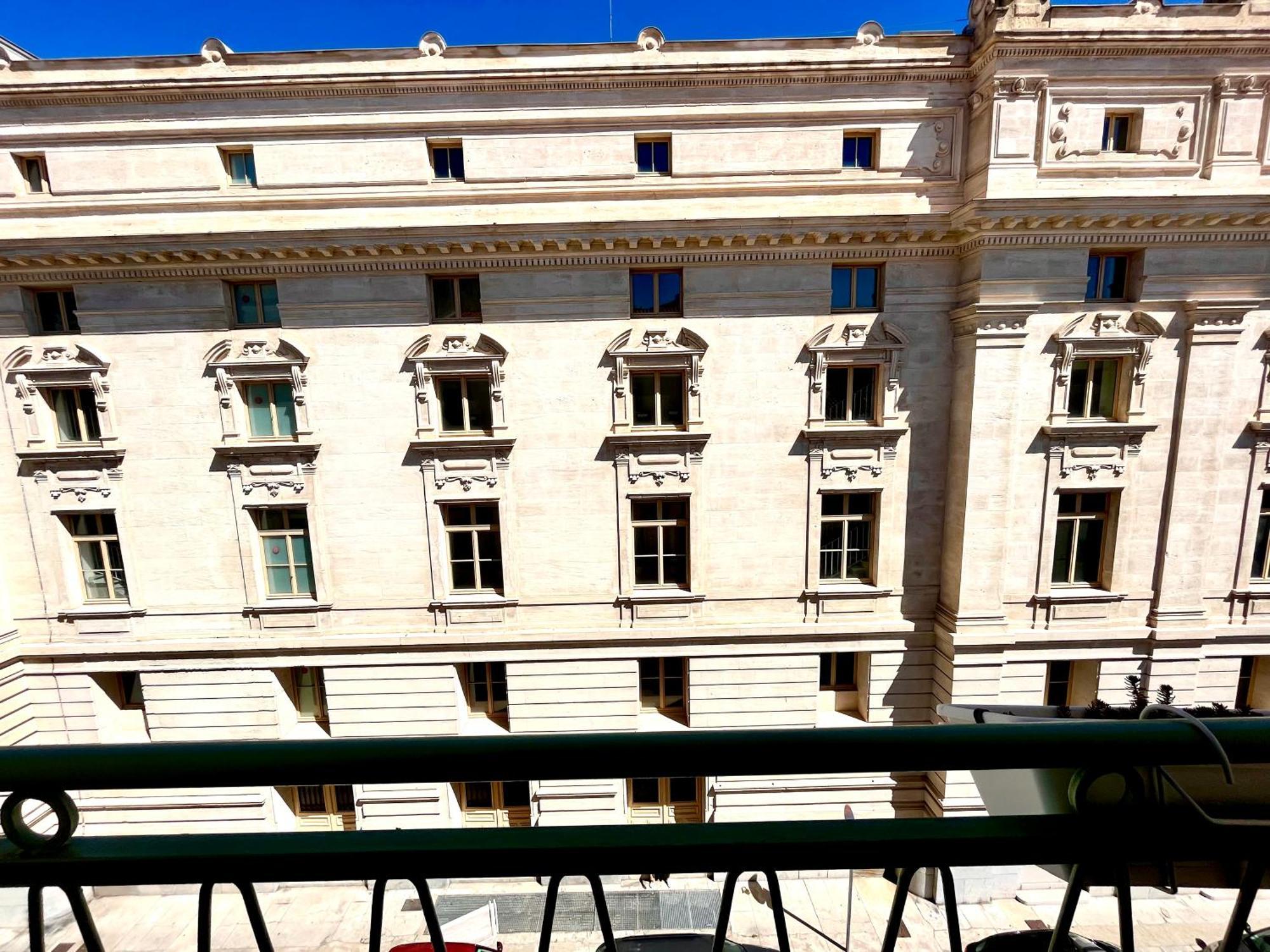 Le National Hotel Sete Luaran gambar
